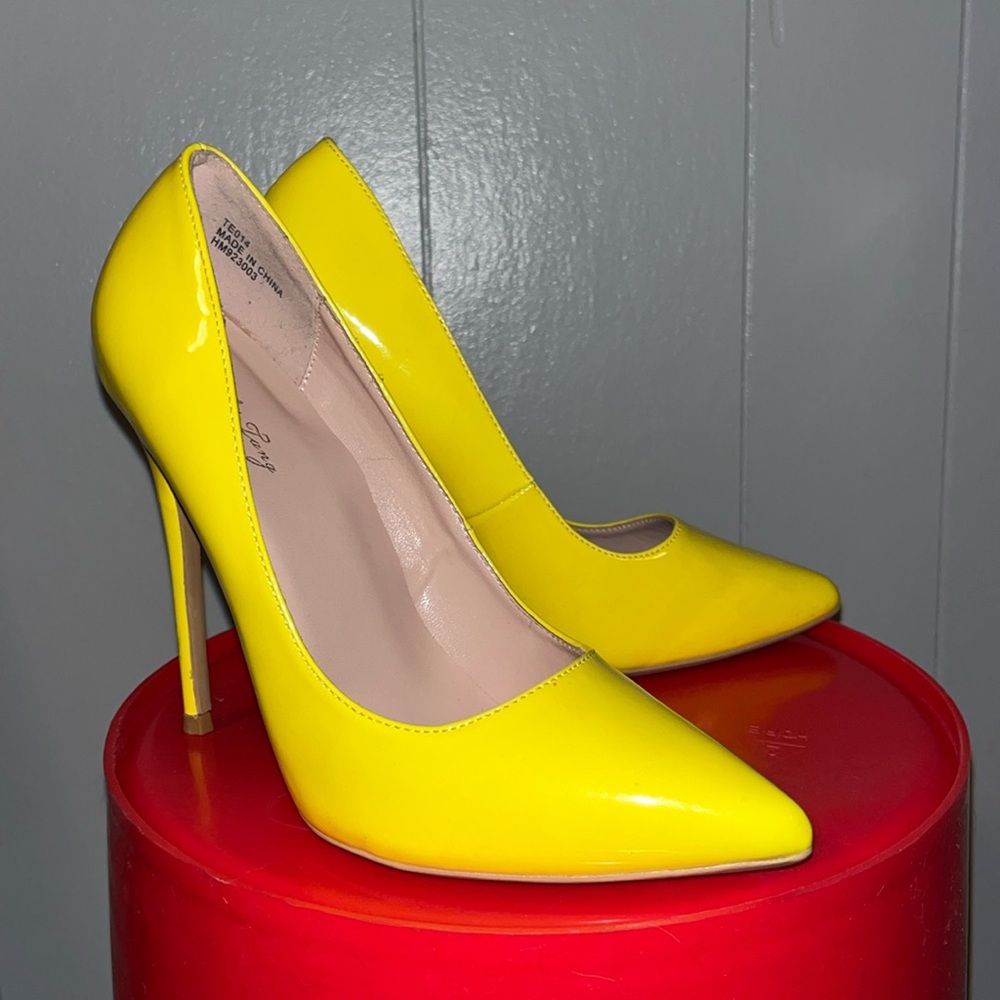 Elisabet Lang Neon Yellow Stiletto Heels